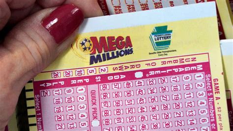 Ticker: Mega Millions jackpot grows to $820 million with a possible cash payout of $422 million
